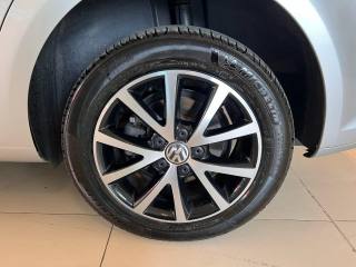 VOLKSWAGEN Touran usata, con Bracciolo