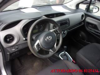 TOYOTA Yaris usata, con Servosterzo