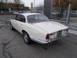 JAGUAR XJ6 usata 5