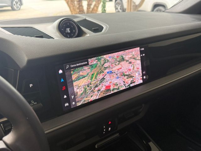 PORSCHE Cayenne usata, con Specchietti laterali elettrici