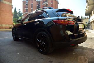 INFINITI QX70 usata, con Climatizzatore