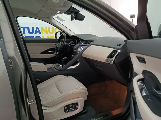 JAGUAR E-Pace usata, con Telecamera per parcheggio assistito