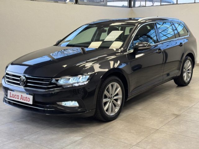 VOLKSWAGEN Passat Variant usata, con ABS