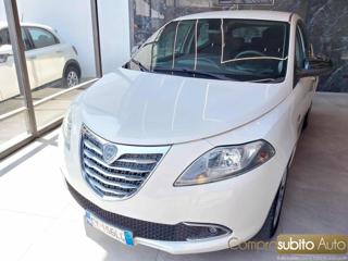 LANCIA Ypsilon usata, con Airbag