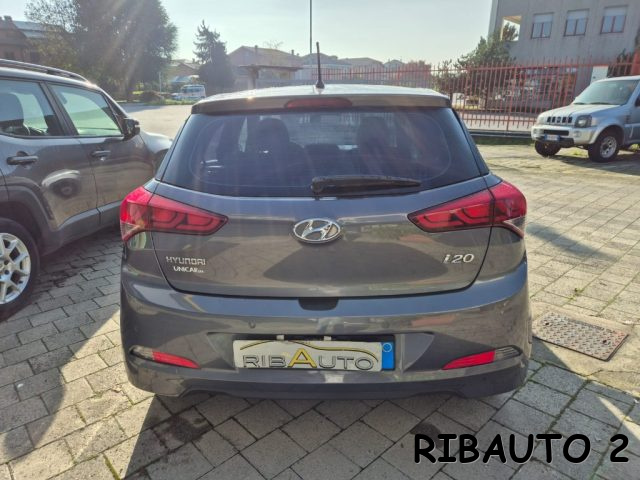 HYUNDAI i20 usata, con Sensore di luce
