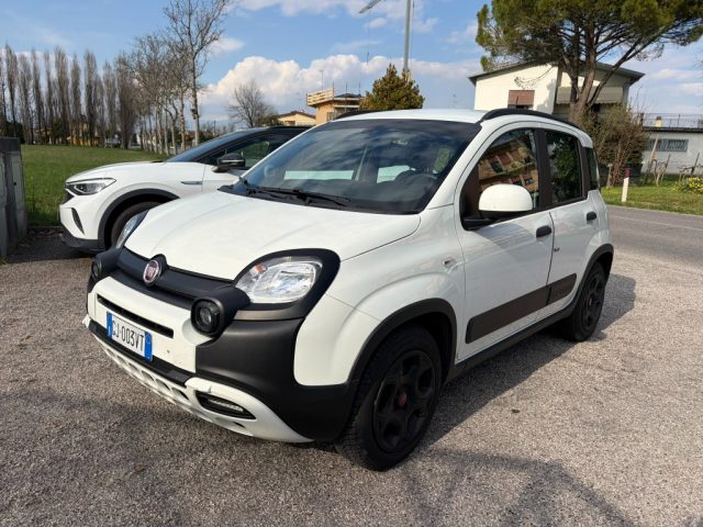 FIAT Panda Cross usata, con ABS