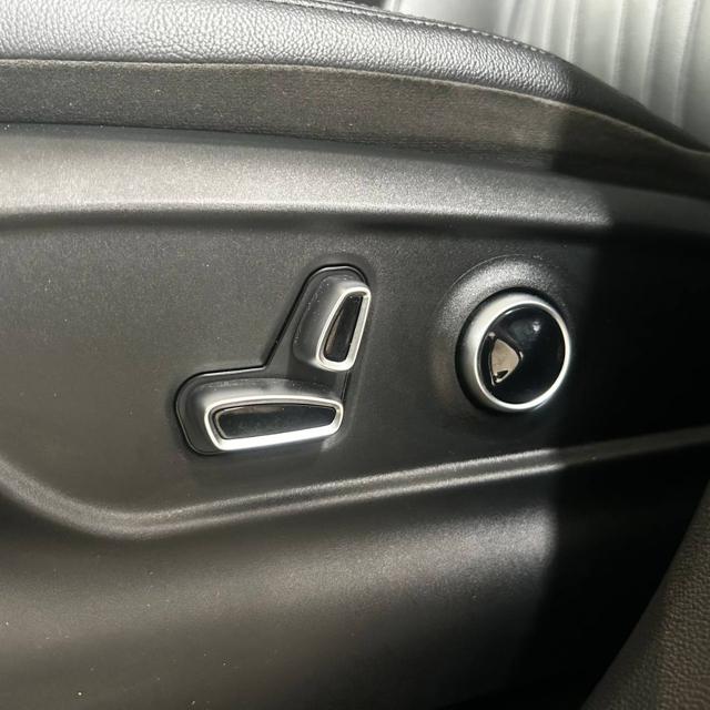 MASERATI Grecale usata, con Controllo automatico clima
