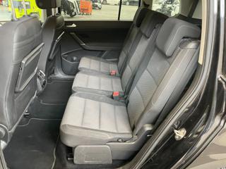 VOLKSWAGEN Touran usata, con Fendinebbia