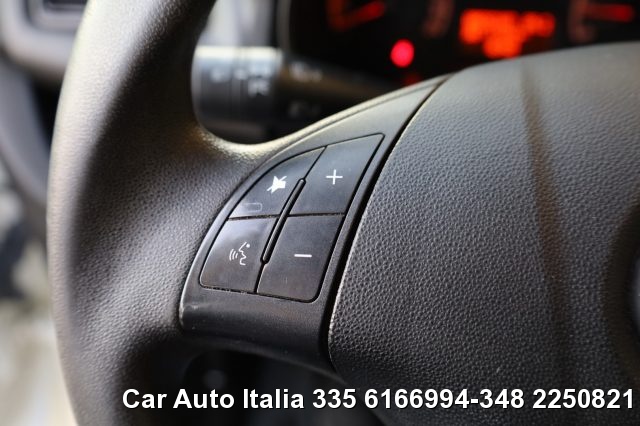 OPEL Combo usata, con Sedili sportivi