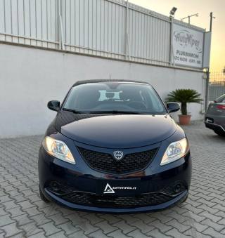 LANCIA Ypsilon usata, con Airbag
