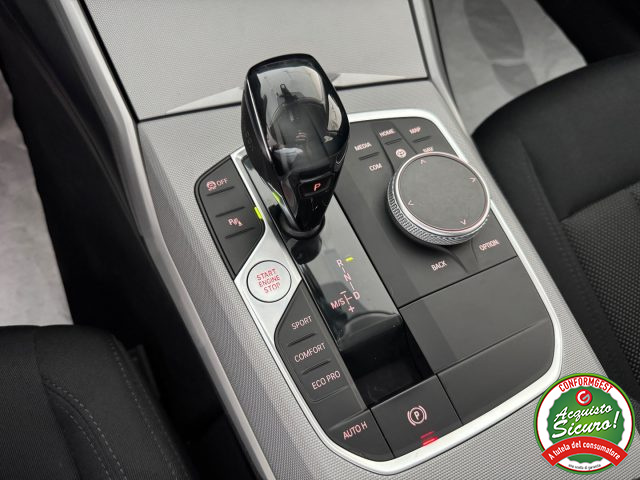 BMW 320 usata, con Park Distance Control