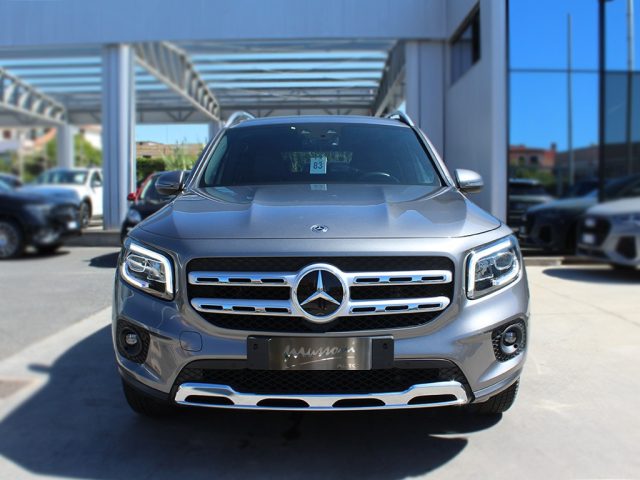 MERCEDES-BENZ GLB 200 usata, con Airbag