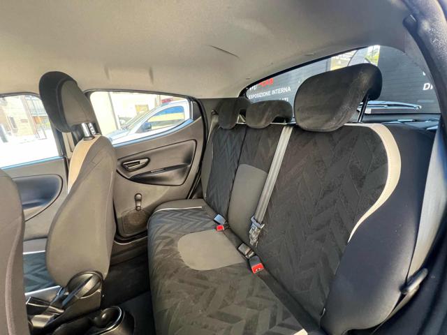 LANCIA Ypsilon usata 10