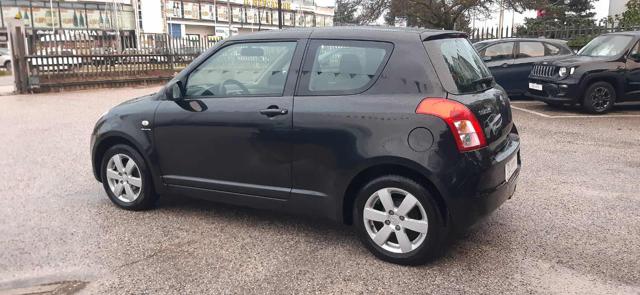 SUZUKI Swift usata, con Airbag Passeggero