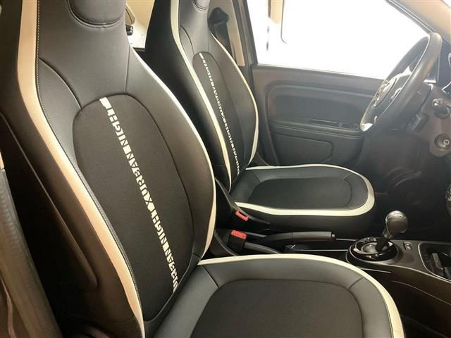 RENAULT Twingo usata, con Controllo automatico clima