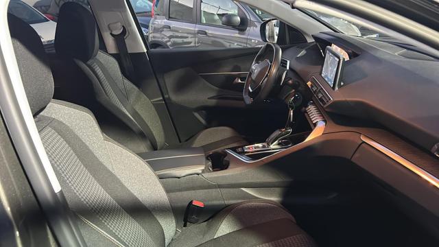 PEUGEOT 3008 usata, con Climatizzatore