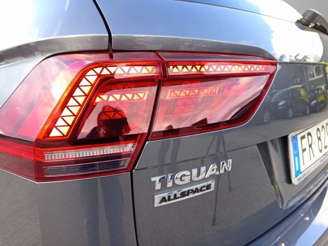 VOLKSWAGEN Tiguan Allspace usata, con Bluetooth
