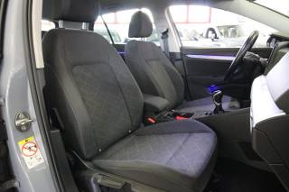 VOLKSWAGEN Golf usata, con USB