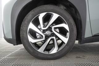 TOYOTA Aygo X usata 7