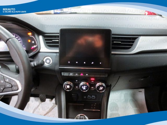 RENAULT Captur usata, con Autoradio