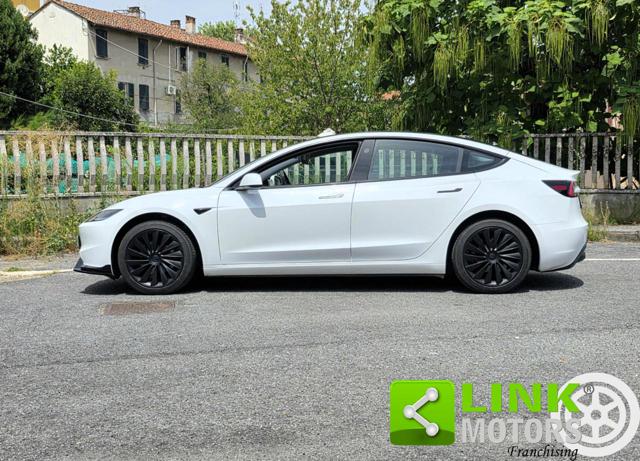 TESLA Model 3 usata, con Park Distance Control