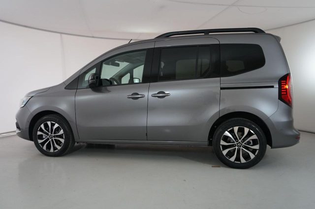 RENAULT Kangoo usata, con Bracciolo