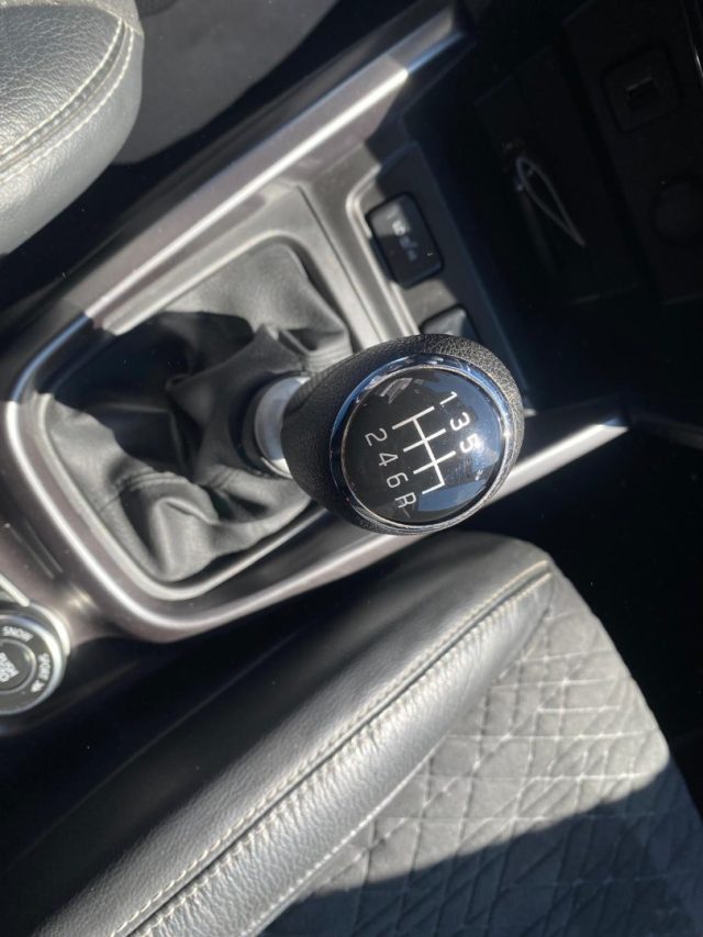 SUZUKI Vitara usata, con Sedile posteriore sdoppiato