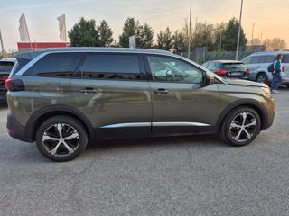 PEUGEOT 5008 usata, con Airbag Passeggero