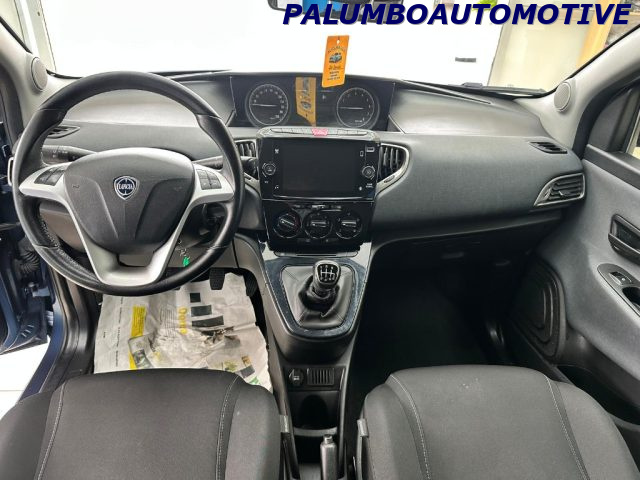 LANCIA Ypsilon usata, con ESP