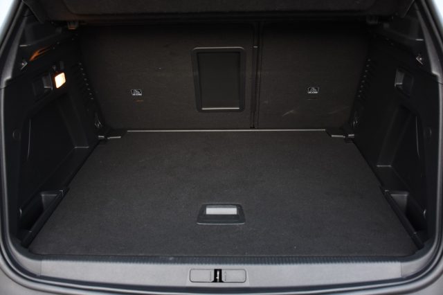 PEUGEOT 3008 usata, con Interni in pelle