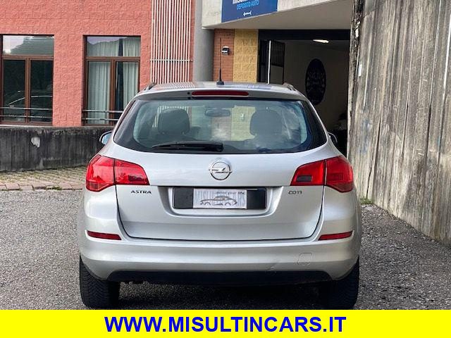 OPEL Astra usata, con Boardcomputer