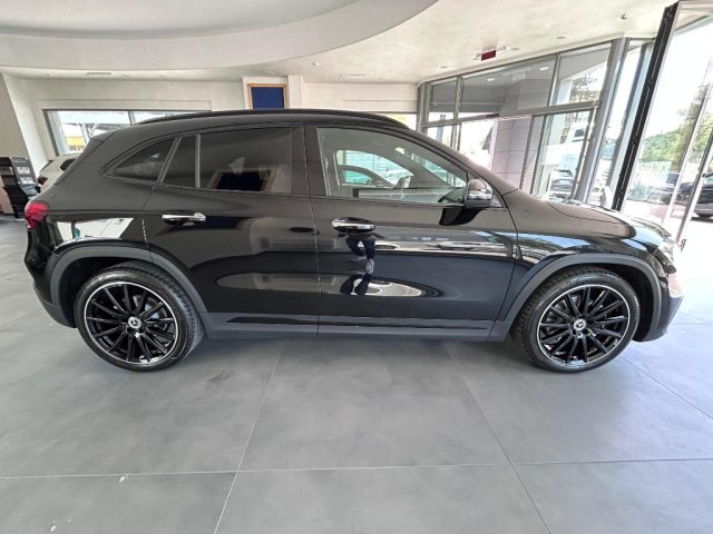 MERCEDES-BENZ GLA 200 usata, con Airbag Passeggero