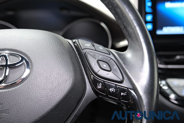 TOYOTA C-HR usata, con Chiusura centralizzata telecomandata