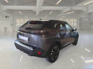 PEUGEOT 2008 usata, con Airbag