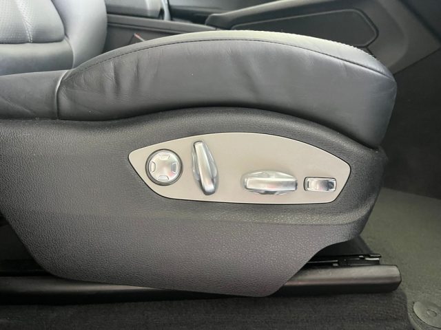 PORSCHE Macan usata, con Specchietti laterali elettrici