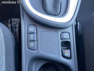 TOYOTA Yaris Cross usata, con ESP