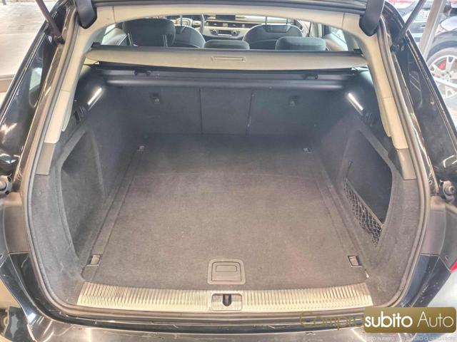 AUDI A4 usata, con Sedile posteriore sdoppiato