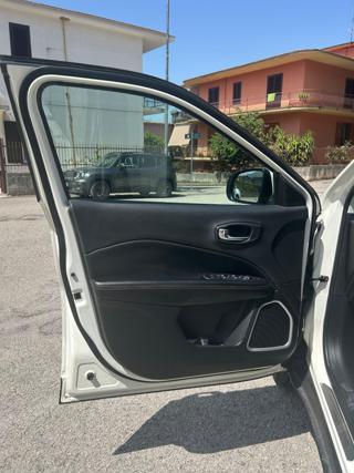 JEEP Compass usata, con Servosterzo