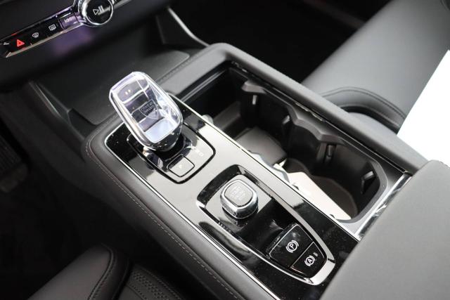 VOLVO XC90 usata, con Alzacristalli elettrici