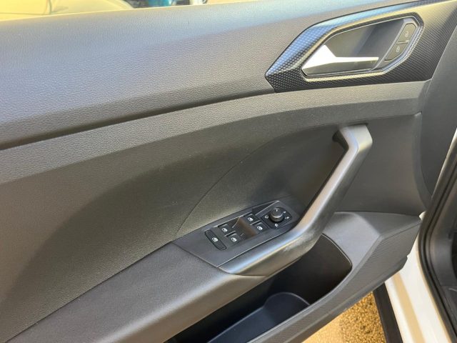 VOLKSWAGEN T-Cross usata, con Frenata d