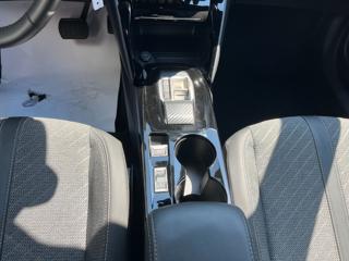 PEUGEOT 2008 usata, con Controllo automatico clima