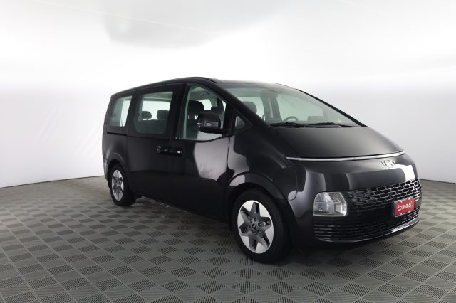 HYUNDAI Staria usata 1