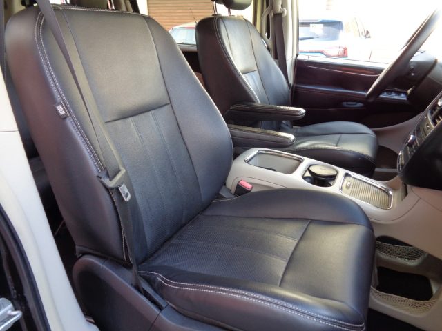 LANCIA Voyager usata, con Controllo trazione