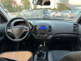 HYUNDAI i30 usata, con Chiusura centralizzata