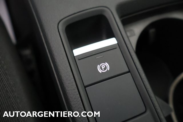 AUDI Q3 usata, con Autoradio digitale