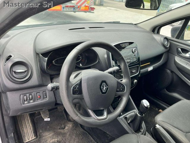 RENAULT Clio usata, con Controllo trazione