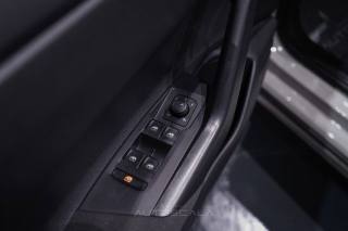 VOLKSWAGEN Taigo usata, con ESP