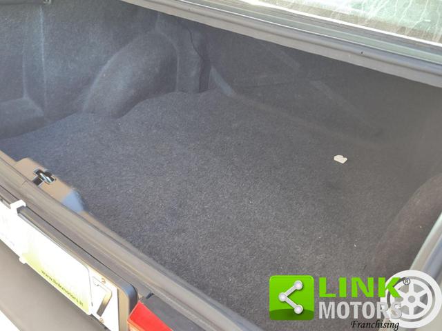 ALFA ROMEO 75 usata 32