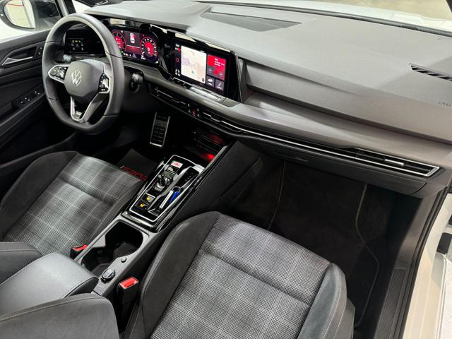 VOLKSWAGEN Golf usata, con Park Distance Control