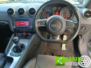 AUDI TT usata, con Autoradio